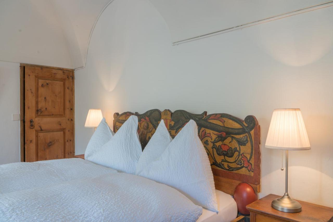 Hotel Palazzo Salis Soglio Exteriör bild
